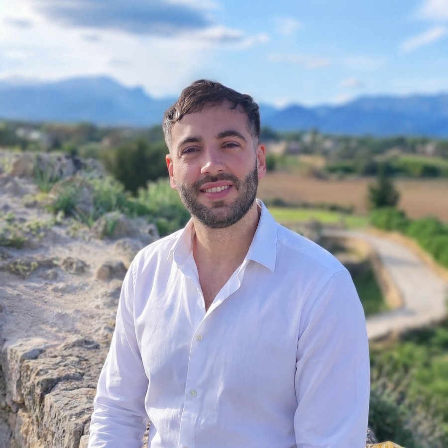 Juan Francisco Daneri, Fundador de Global Trading